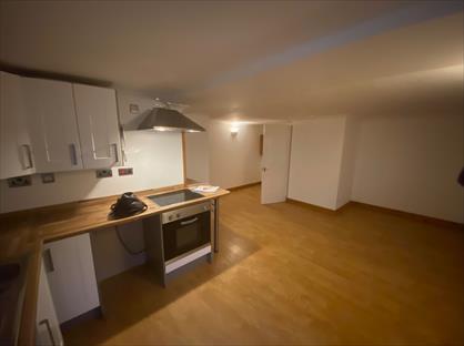 1 Bed Flat, Fore Street, TR27