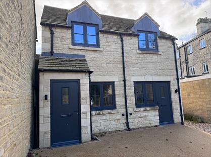 1 Bed Semi-Detached House, The Old Workshop, GL7