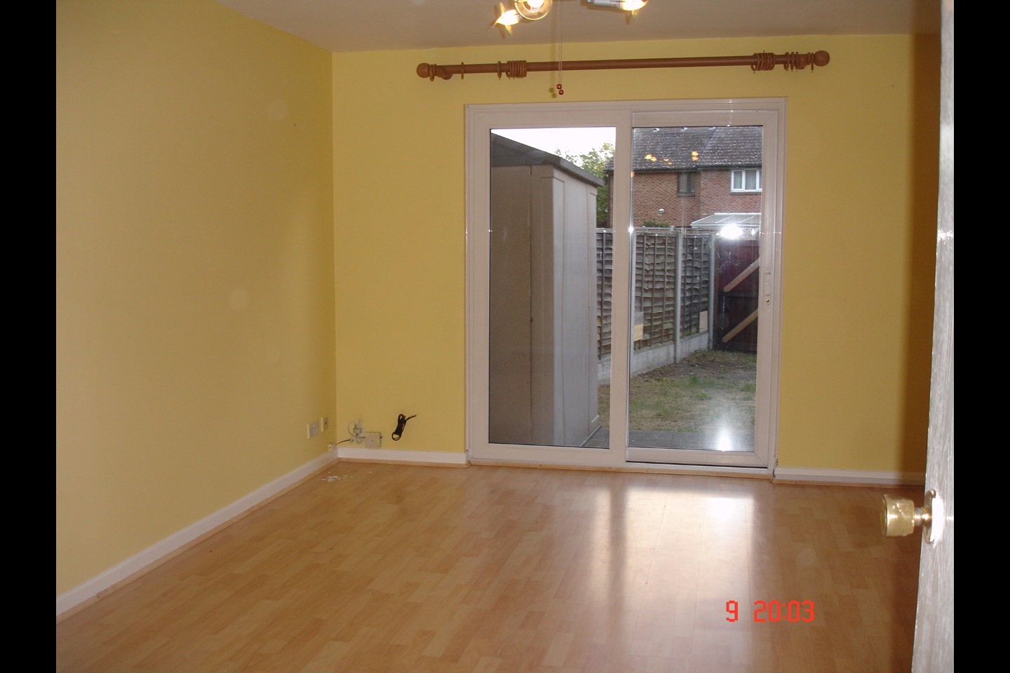 London 2 Bed Terraced House, Thamesmead, SE28 To Rent Now for £