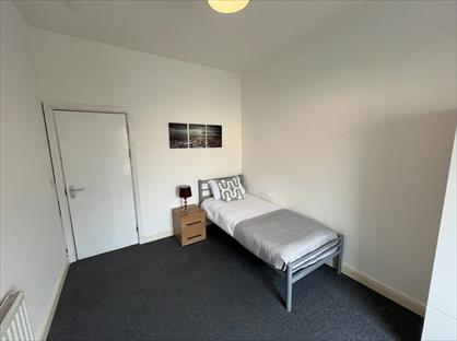 Room in a Shared Flat, Carolgate, DN22