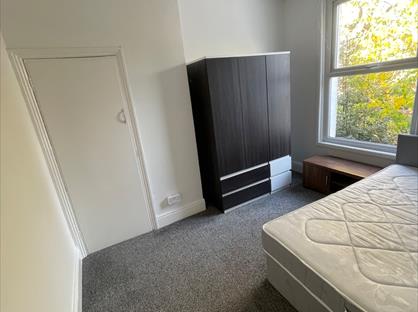 Room in a Shared House, Hinderwell Street, HU5