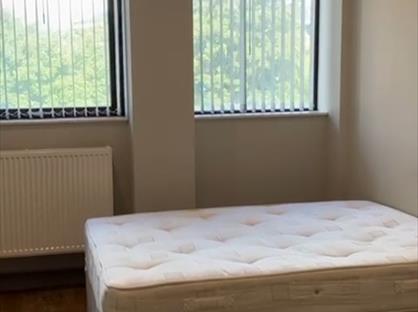 Studio Flat, Week Street, ME14