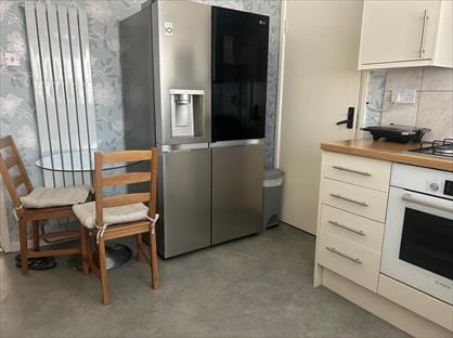 Room in a Shared House, Fourth Avenue, B29