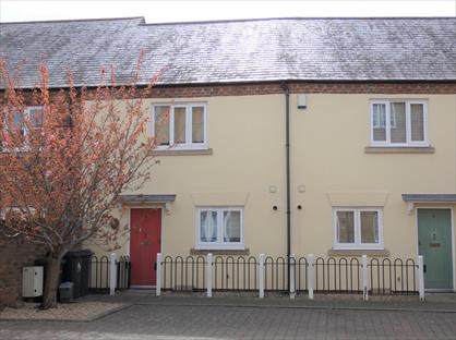 2 Bed Terraced House, Great Stour Place, CT2