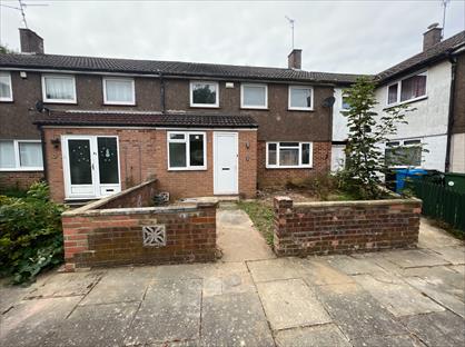 3 Bed Terraced House, Eastbourne Avenue, NN18