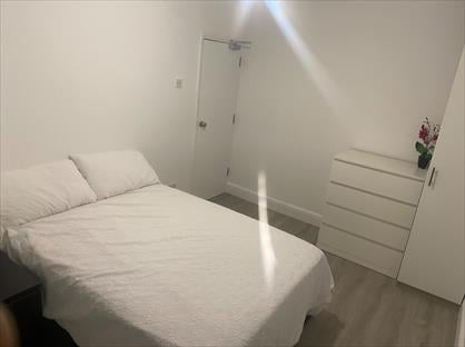 Room in a Shared House, Cedar Avenue, EN3