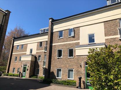 4 Bed Flat, Arwen Lodge, SO22