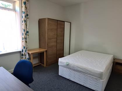 2 Bed Terraced House, Grafton Street, HU5