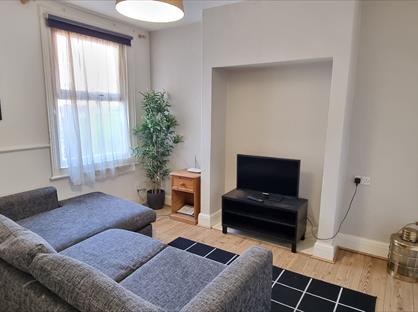 2 Bed End Terrace, Exmouth Street, HU5