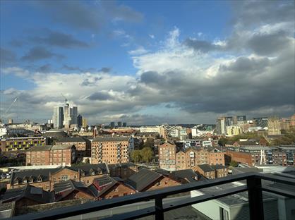 1 Bed Flat, Brewery Wharf, LS10