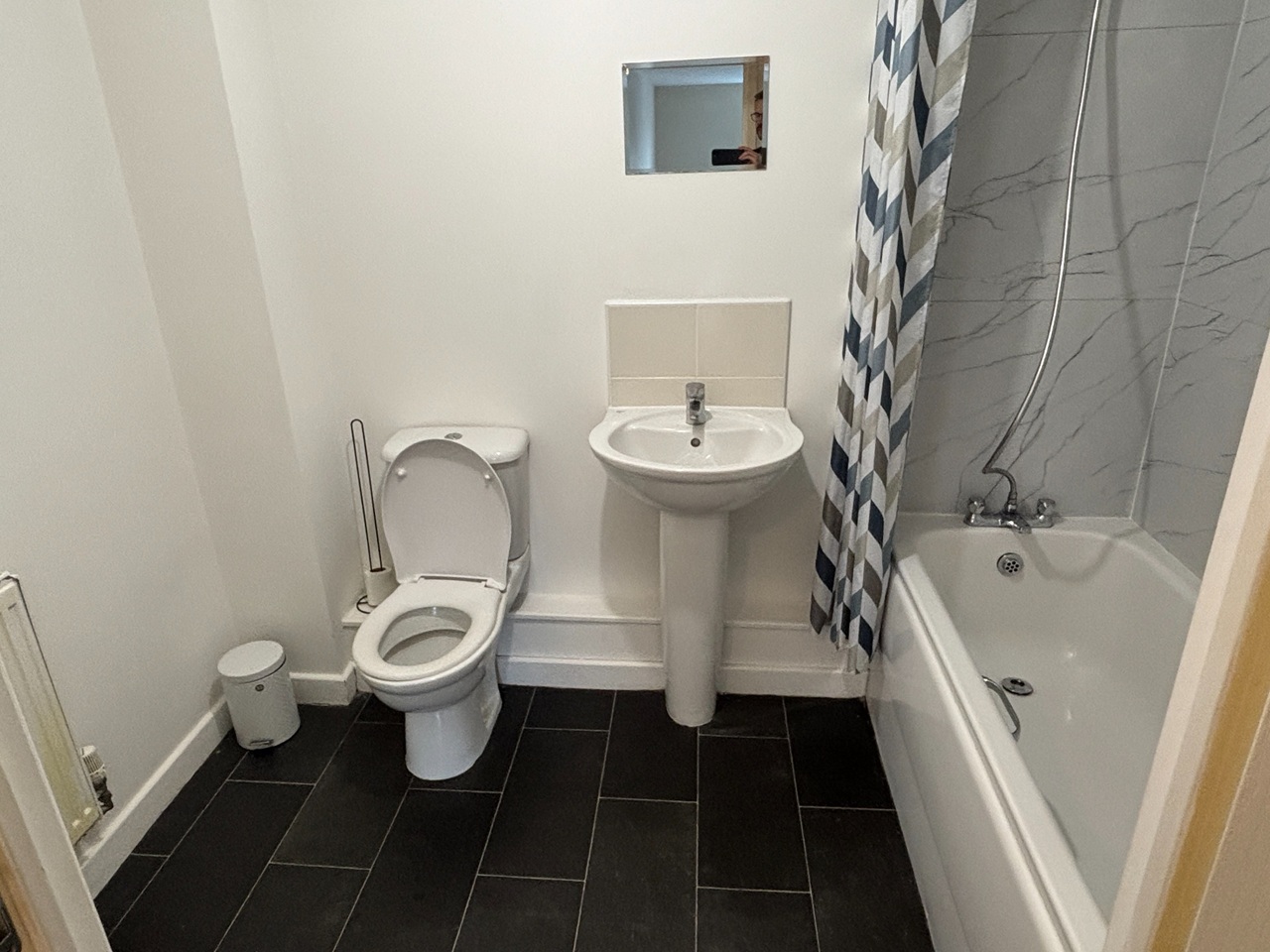 2 Bed Flat, Pavilion Close, LE2 photo 4