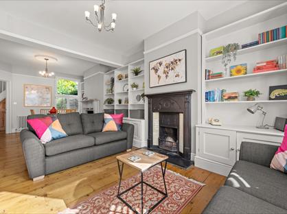 3 Bed Terraced House, De Montfort Road, RG1