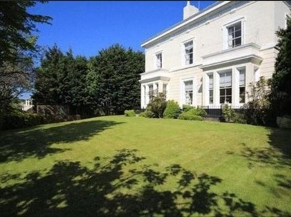 2 Bed Flat, Mossfield, L15