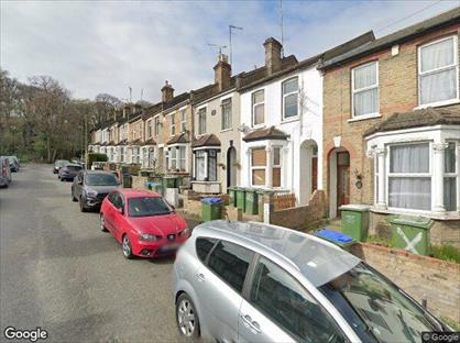 Studio Flat, Glendale Road, DA8