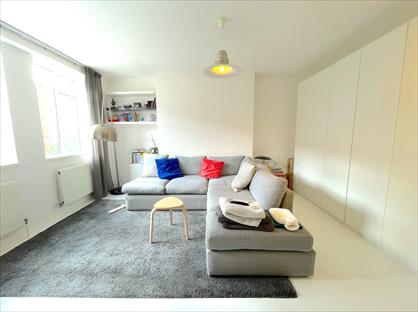 2 Bed Flat, Townshend Court, NW8