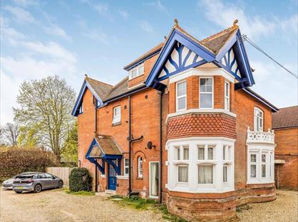2 Bed Penthouse, Southampton Road, PO16