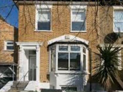 3 Bed Flat, Grange Park Road, E10