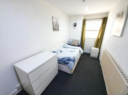 Room in a Shared House, Slaney Road, WS2