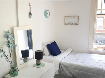 Room in a Shared House, Slaney Road, WS2