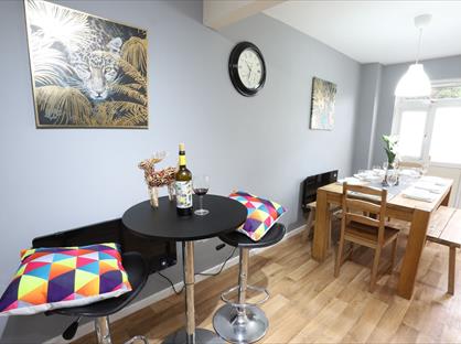 4 Bed Terraced House, Larch Croft, B37