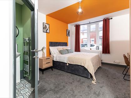 Room in a Shared House, Curzon Road, BL1