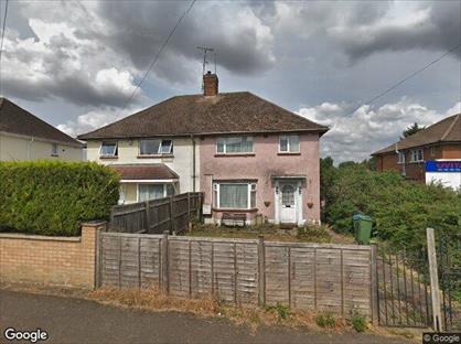 Room in a Shared House, Overn Avenue, MK18