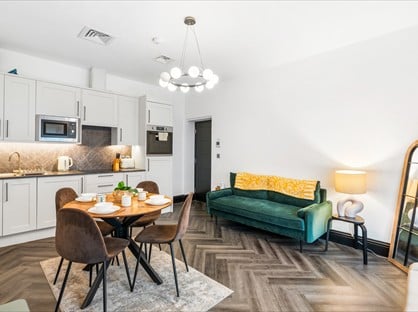 3 Bed Flat, Steine Lane, BN1