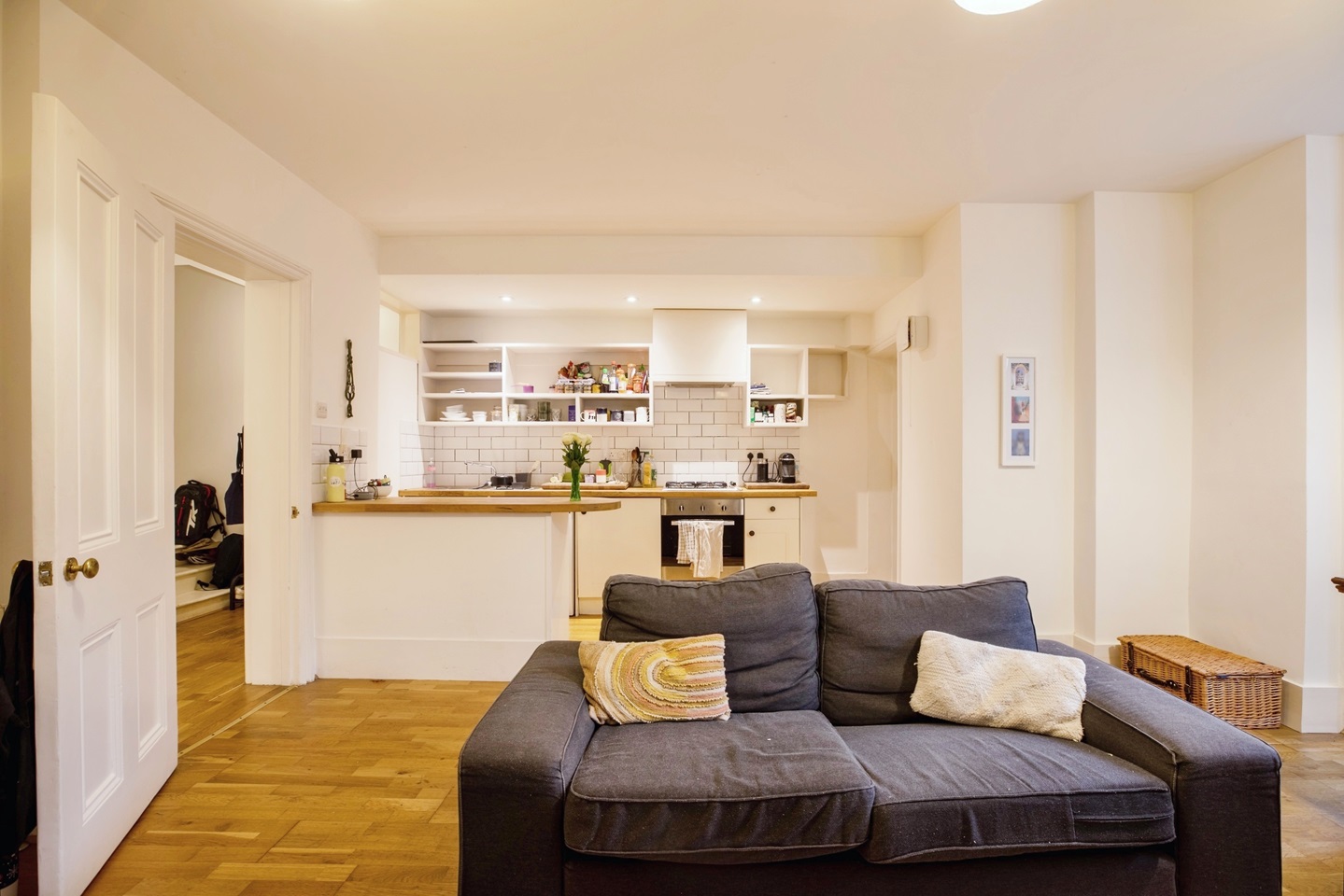 1 Bed Flat, Knatchbull Road, SE5 photo 3