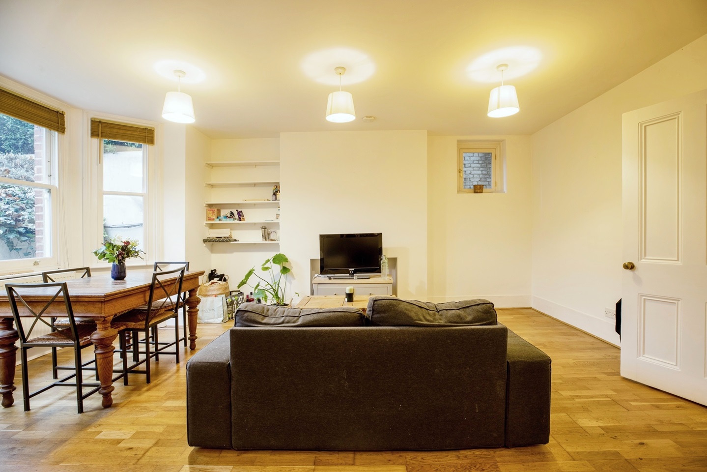 1 Bed Flat, Knatchbull Road, SE5 photo 4