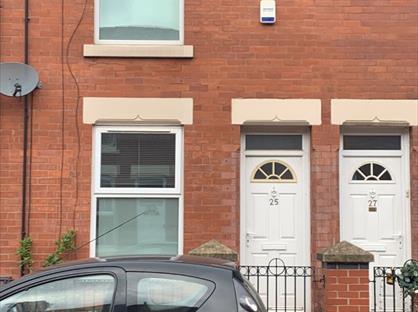 2 Bed Terraced House, Stanton Street, M11