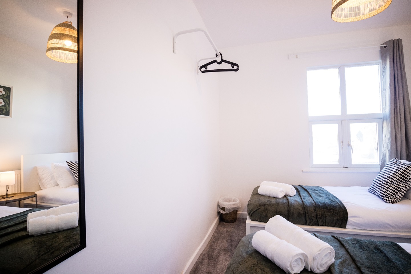 Luton 3 Bed Terraced House, Dallow Road, LU1 To Rent Now for £1,500.00 p/m