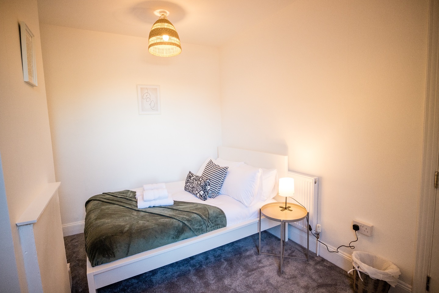 Luton 3 Bed Terraced House, Dallow Road, LU1 To Rent Now for £1,500.00 p/m