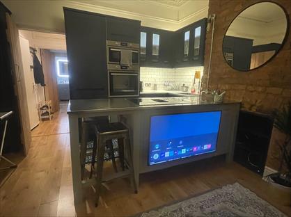 1 Bed Flat, Stanger Road, SE25