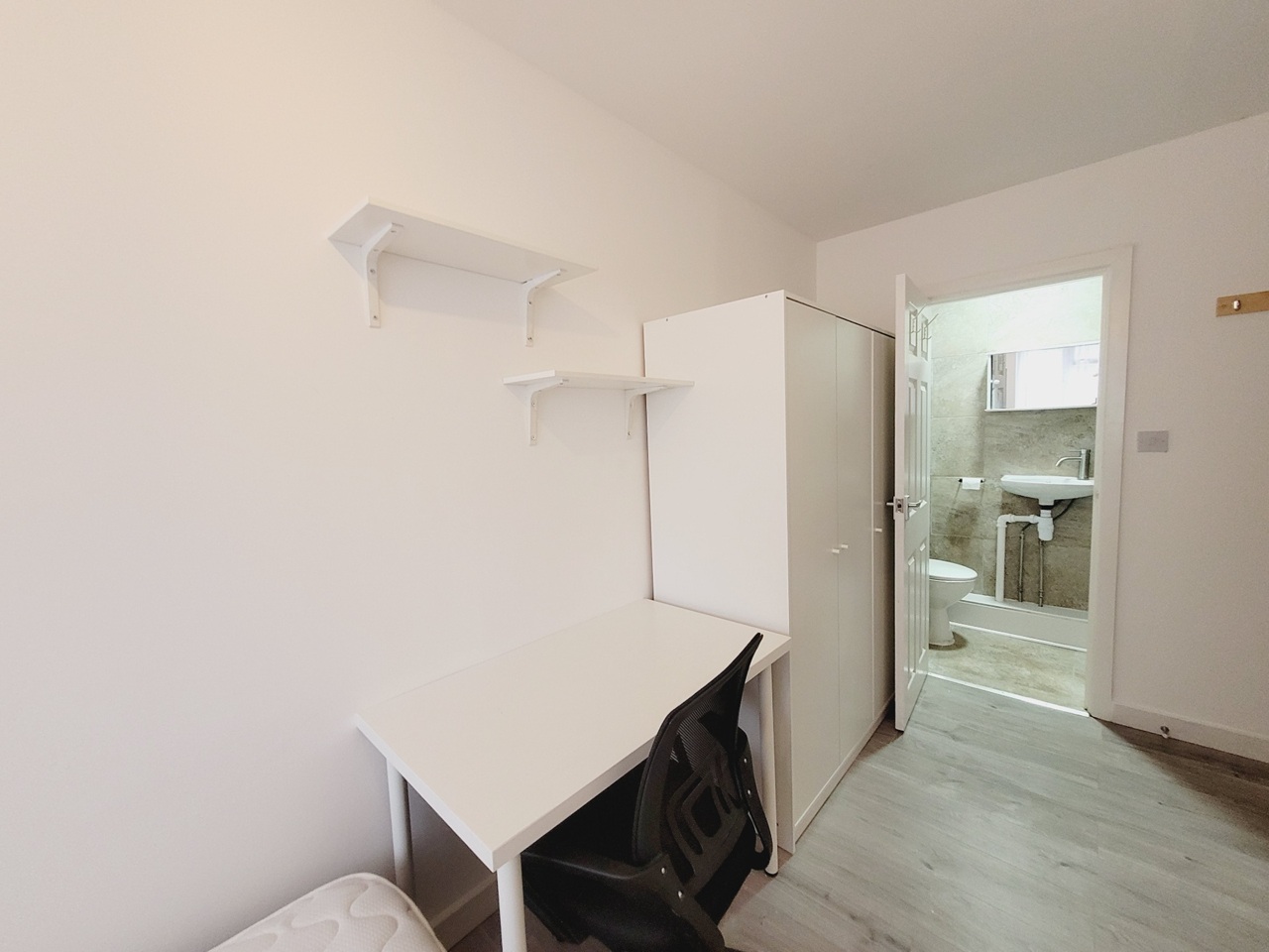 Additional image 20 of 8 Bed Detached House, Sheriff Avenue, CV4, N1 7GU