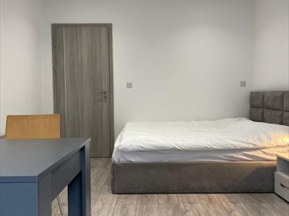 Studio Flat, Equity House, HA8