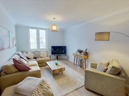 2 Bed Flat, Fettes Row, EH3