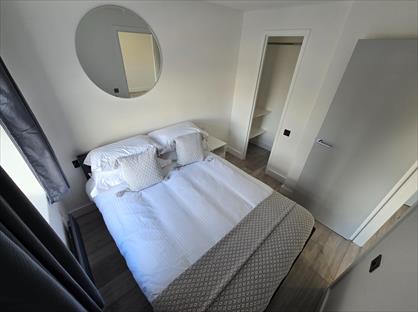 1 Bed Flat, Castletown Grange, ST5