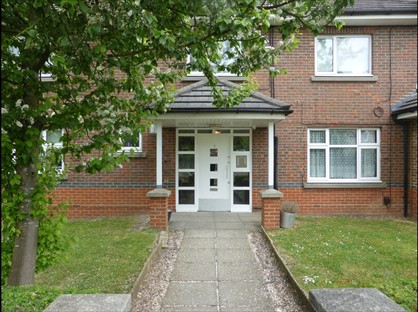 Studio Flat, Wellfield Road, AL10