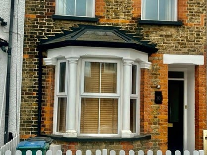 3 Bed Terraced House, Watford, WD18