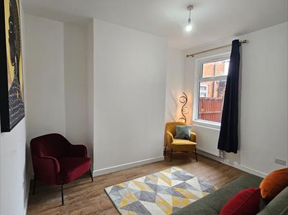 Room in a Shared House, Queen Street, CW1