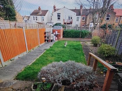 4 Bed End Terrace, Brightwell Avenue, SS0