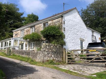3 Bed Detached House, Old Mill House, TR12