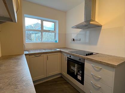 1 Bed Flat, Lammas Street, SA31