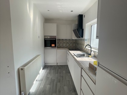 2 Bed Semi-Detached House, Pleasant Street, B70