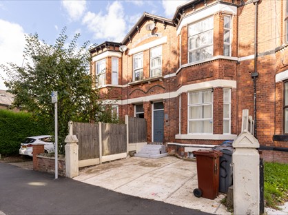 5 Bed Terraced House, Parsonage Road, M20