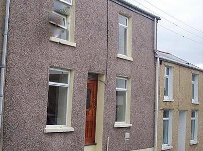 3 Bed Terraced House, Windsor Street, CF44