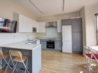 5 Bed Flat, Avenue Road, SO14