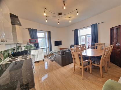 Room in a Shared Flat, Gerald Road, M6