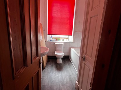 Room in a Shared Flat, Campbell Street, KY12