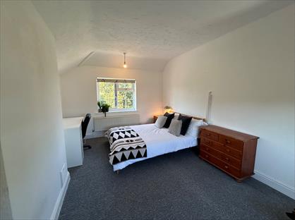 4 Bed Semi-Detached House, George Borrow Road, NR4